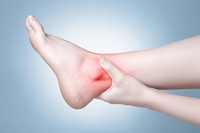 Causes of Pain in the Front of the Ankle