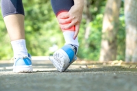 Difference Between Ankle Sprains and Strains